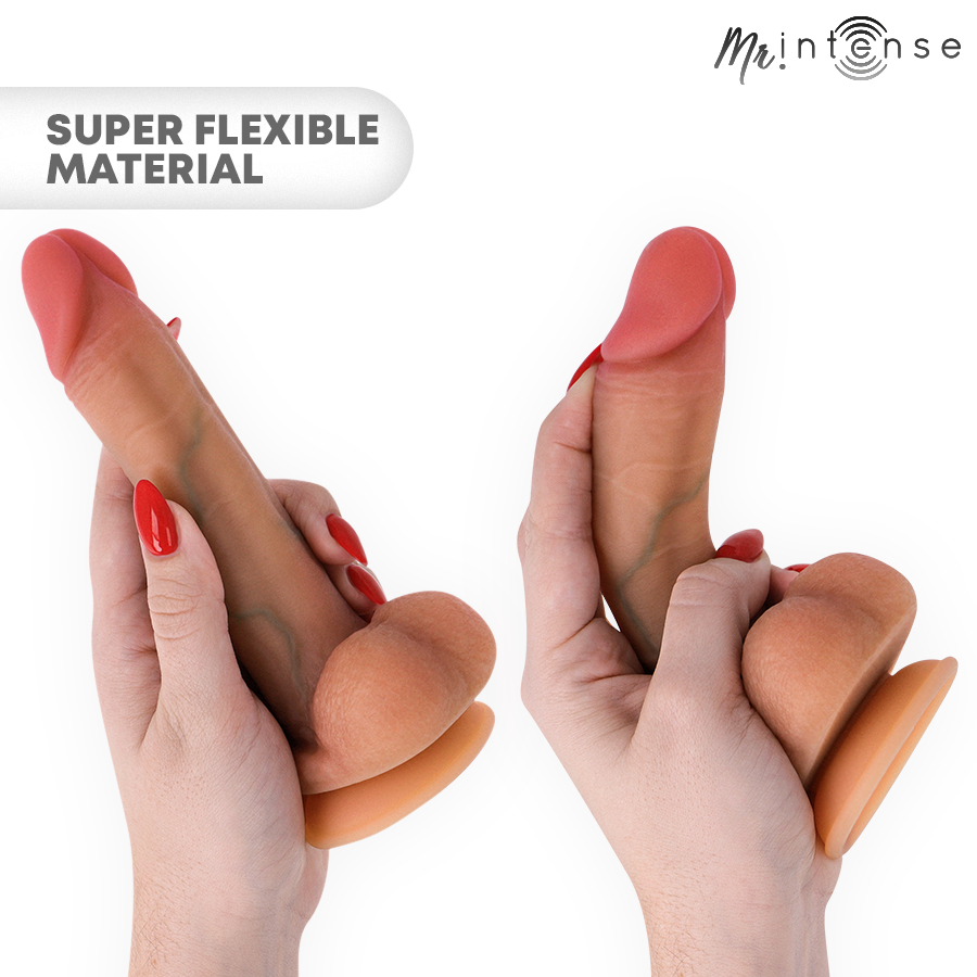 MR INTENSE - GARY S ULTRA-REALISTIC SILICONE COCK WITH TESTICLES 17.8 CM -Ø- 4.2 CM