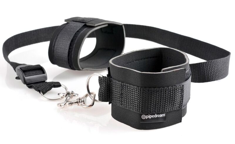 FETISH FANTASY CUFF AND TETHER SET
