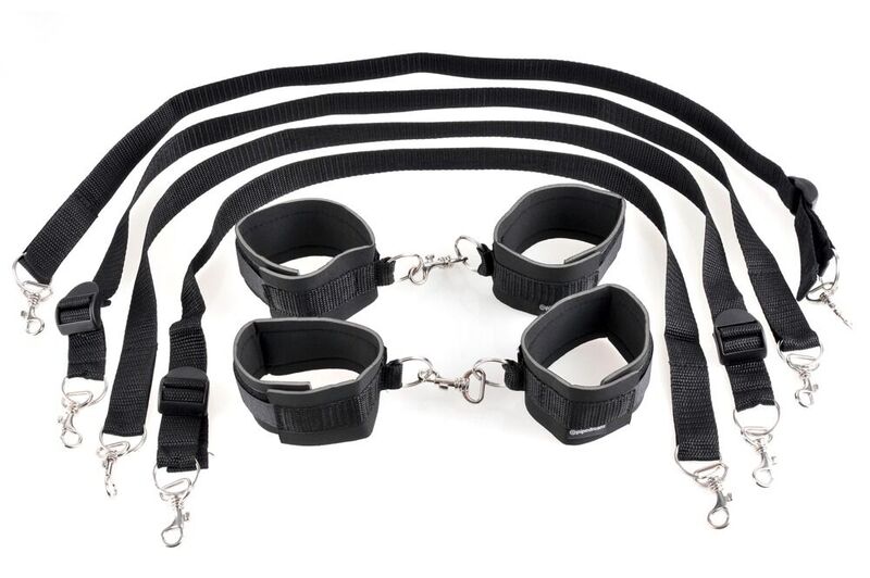 FETISH FANTASY CUFF AND TETHER SET
