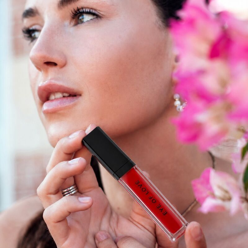 EYE OF LOVE - MATCHMAKER CRIMSON KISS RODE LIPGLOSS MET VOLUMINIUMEND EFFECT EN FEROMONEN 8,5 ML